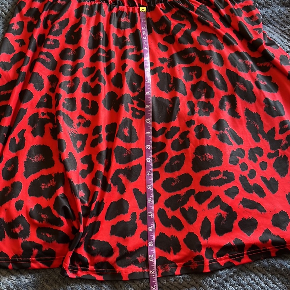 Red leopard print dress - Picture 5 of 6